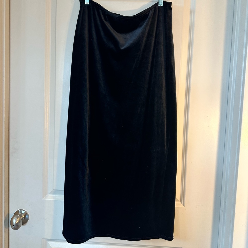 Vintage Y2K Currants Black Velour Pull On Maxi Skirt, Large
